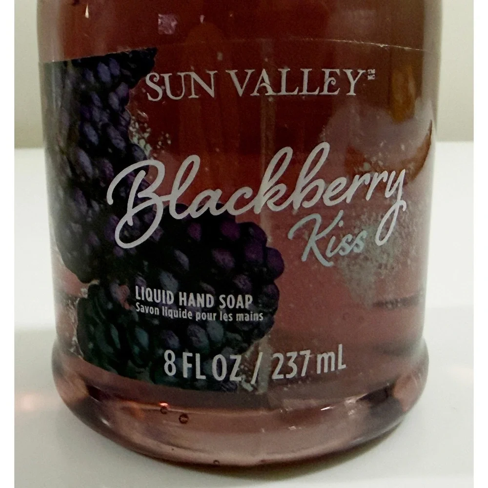 Sun Valley Liquid Hand Soap Women 8oz Purple Blackberry Kiss Aloe Vitamin E
